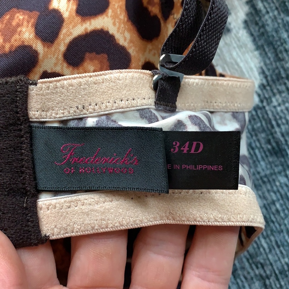 Bundle of Fredericks of Hollywood push up bras - Picture 2 of 4